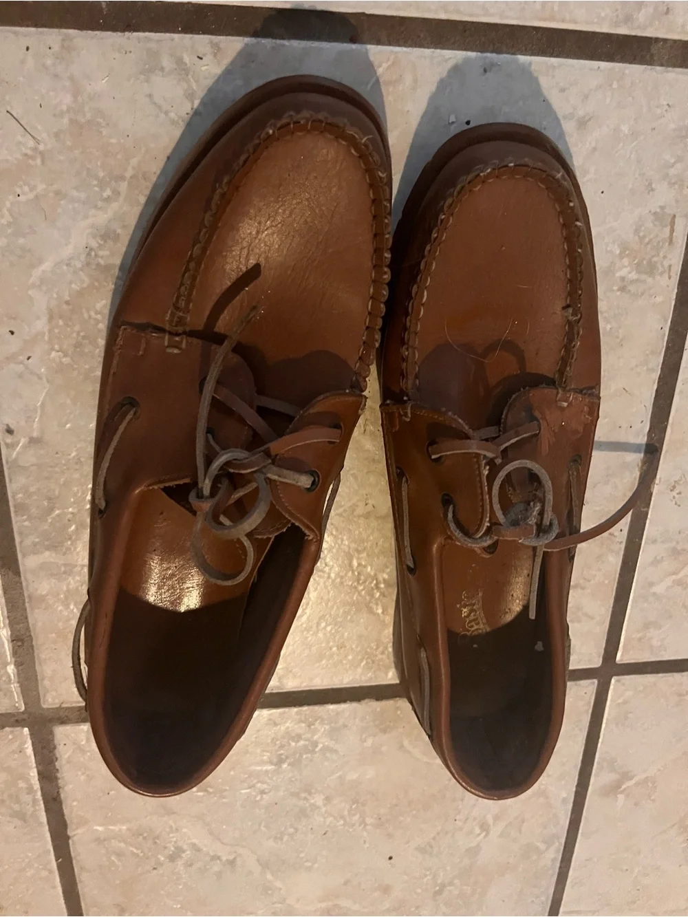 Men's Classic Leather Boat Shoes in Brown